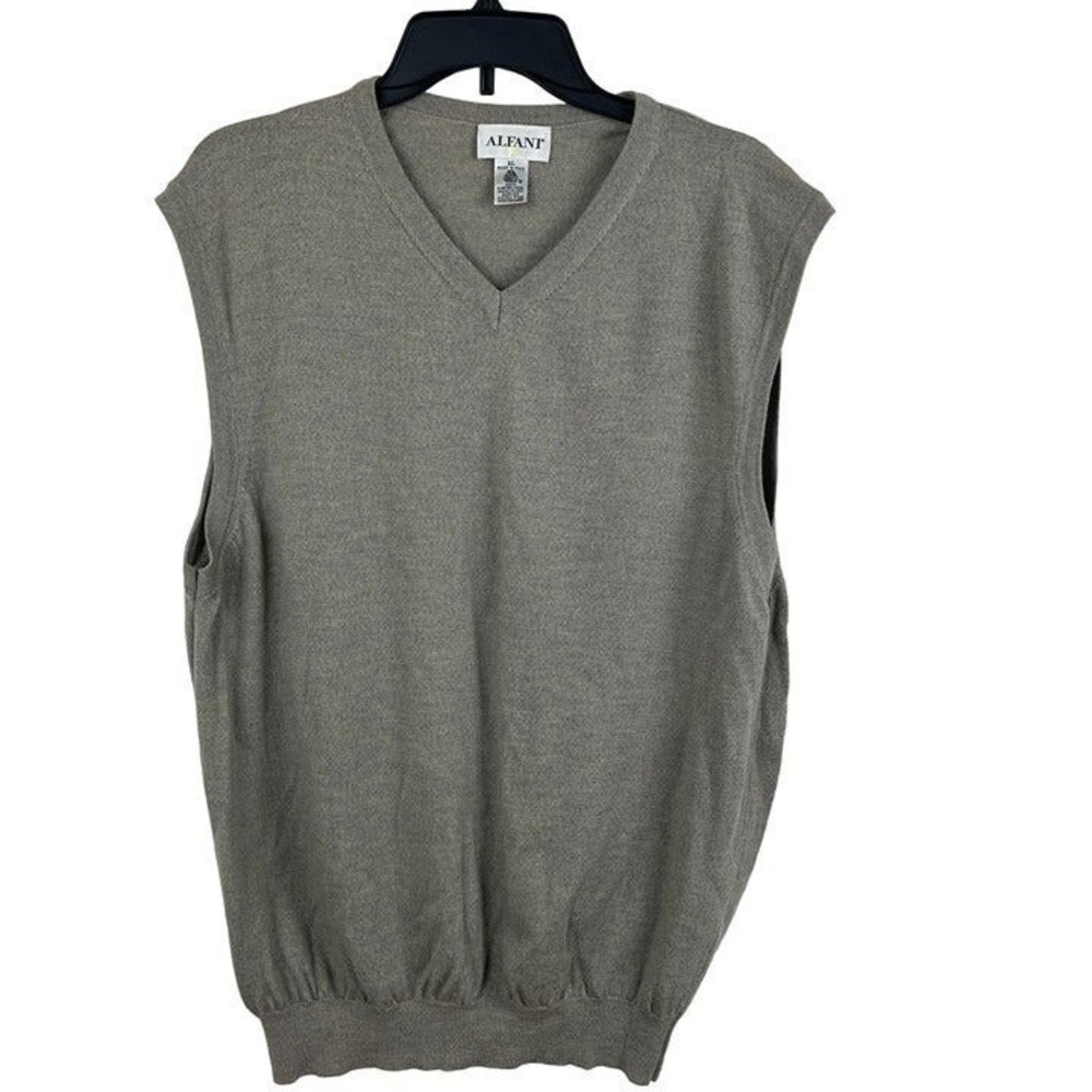 Alfani 100% Merino Wool Sweater Vest V-Neck Mens XL Gray Made in Italy